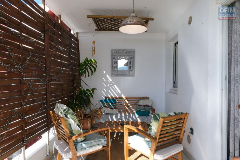 Vente Appartement SAINTE CLOTILDE – photo 10 sur 11