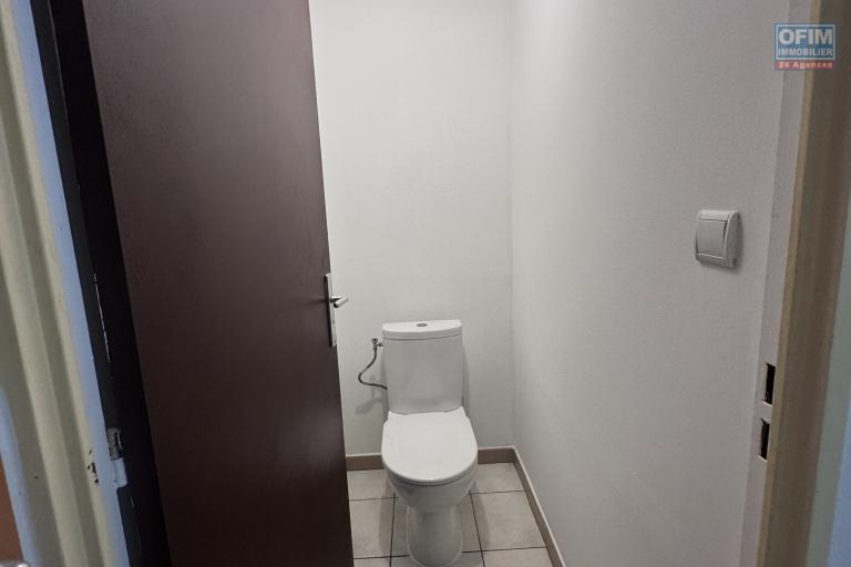 À louer Joly, appartement de type F2 en meublé sur la résidence clos des Z’evis à Saint-Denis