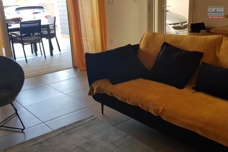 À louer – Villa F5 avec piscine au calme, proche centre-ville de L’Étang-Salé