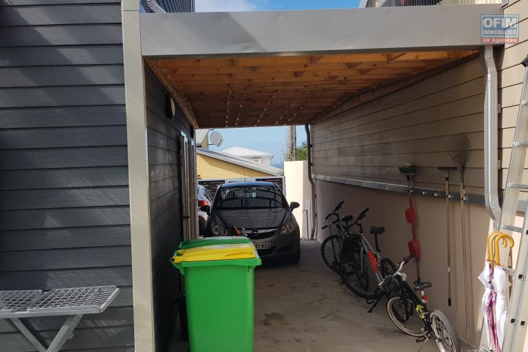 À louer – Villa F5 avec piscine au calme, proche centre-ville de L’Étang-Salé