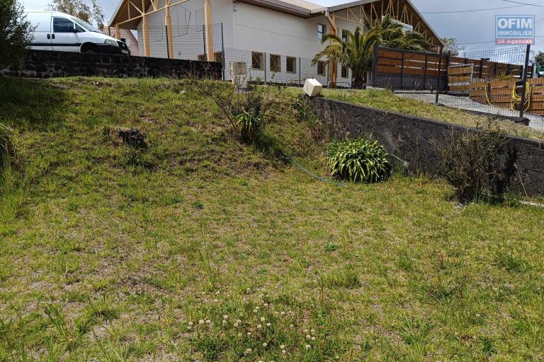 Maison T3 à rénover en bordure du parc national du volcan Plaine des Cafres