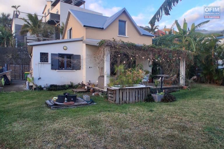 Vente Maison / Villa SAINT LEU – photo 3 sur 15 – Façade