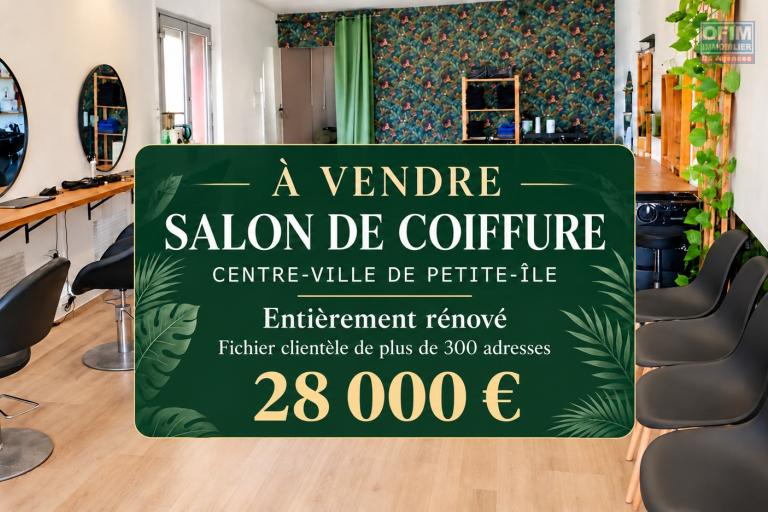 A vendre Salon de coiffure entièrement rénové au centre ville de Petite-Ile à 28000 €