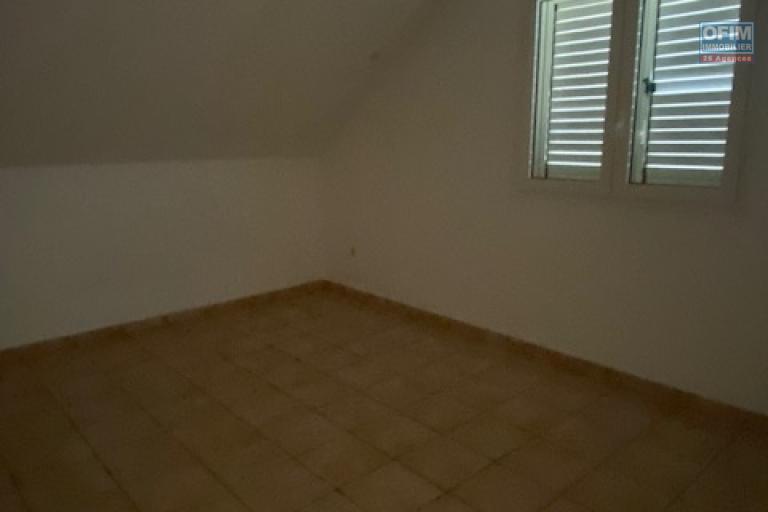 Location Maison / Villa SAINT DENIS - LA MONTAGNE – photo 11 sur 11