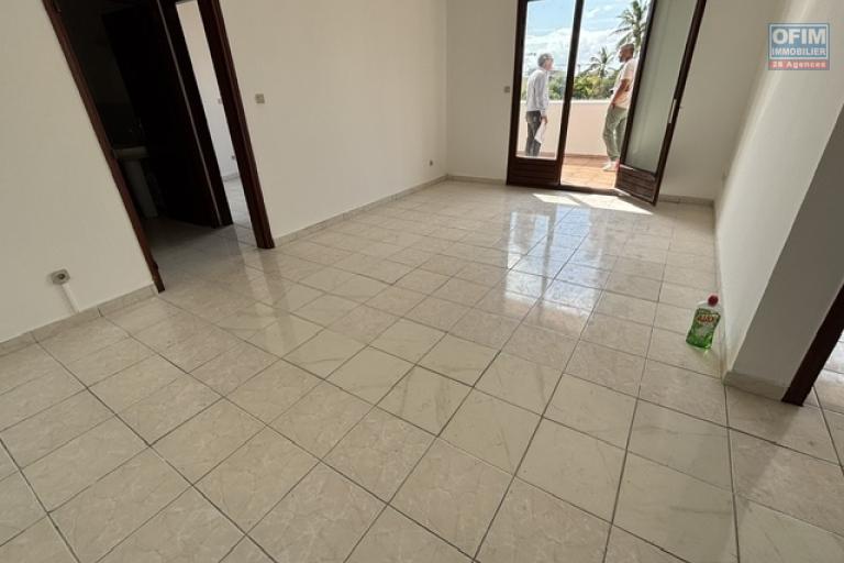 Vente Appartement SAINTE CLOTILDE – photo 10 sur 10