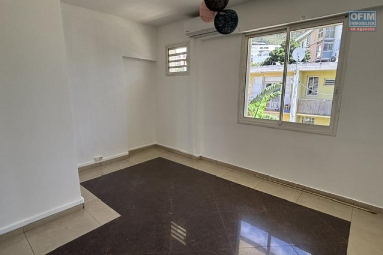 Location Maison / Villa SAINT DENIS – photo 7 sur 16