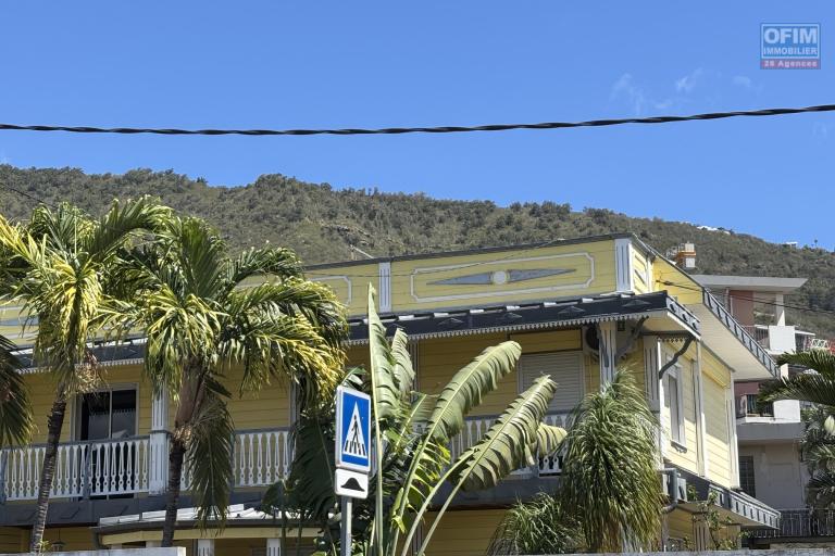 Location Maison / Villa SAINT DENIS – photo 16 sur 16 – Vue extérieure