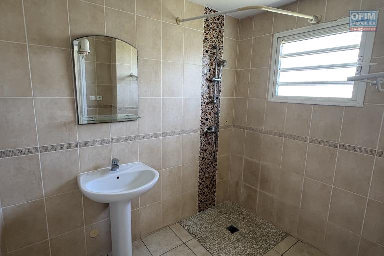 Vente Maison / Villa SAINTE ANNE – photo 9 sur 9 – Salle d'eau