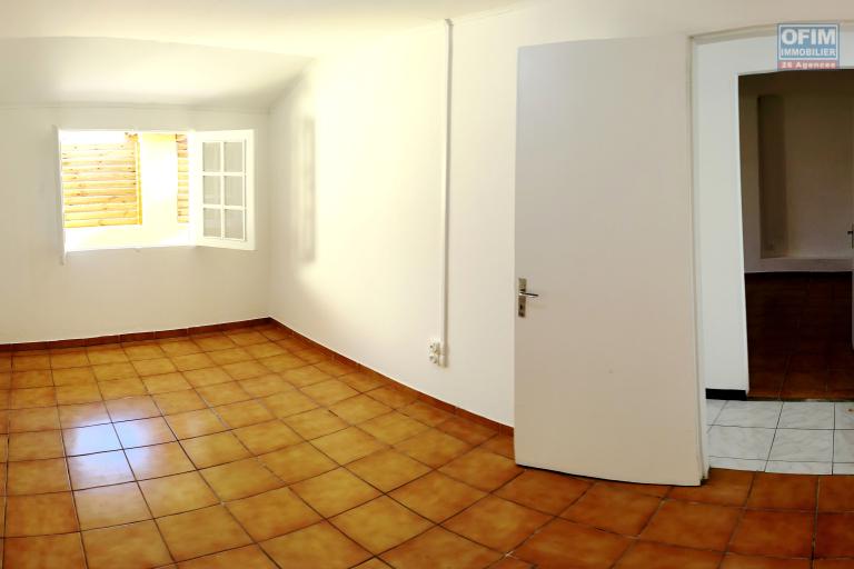 Location Maison / Villa SAINT JOSEPH – photo 5 sur 7