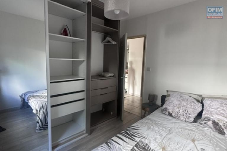 Location meublée Appartement SAINT DENIS – photo 9 sur 12 – Chambre