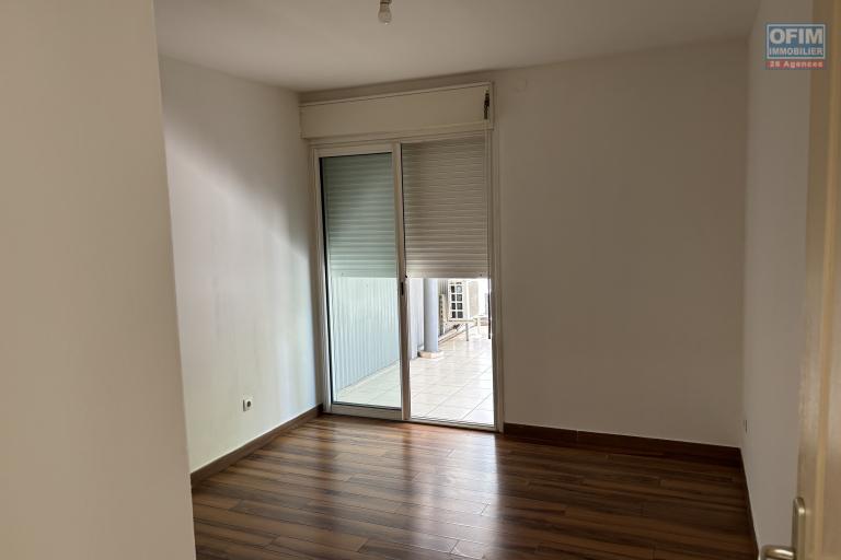 Location Appartement SAINT DENIS – photo 6 sur 9