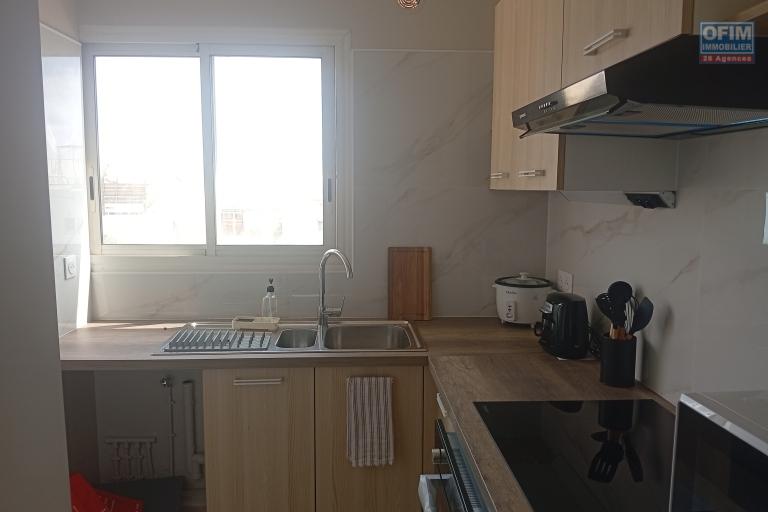 Location meublée Appartement SALINE LES BAINS – photo 3 sur 12 – Cuisine équipée