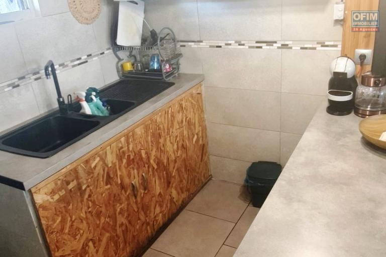 Vente Maison / Villa SAINT JOSEPH – photo 7 sur 12 – Cuisine équipée