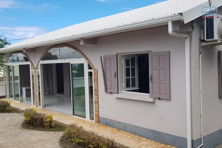 A Louer villa F4 au bas du Chemin de la RAVINE SECHE