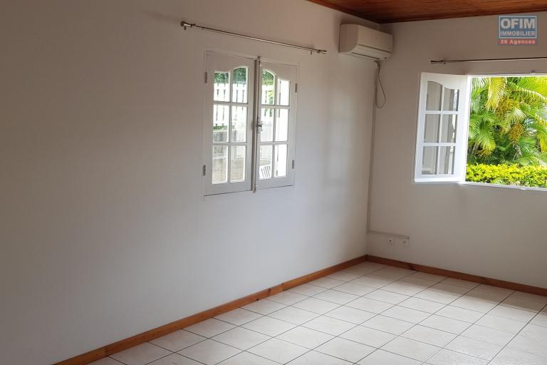 Location Maison / Villa ETANG SALE – photo 5 sur 15