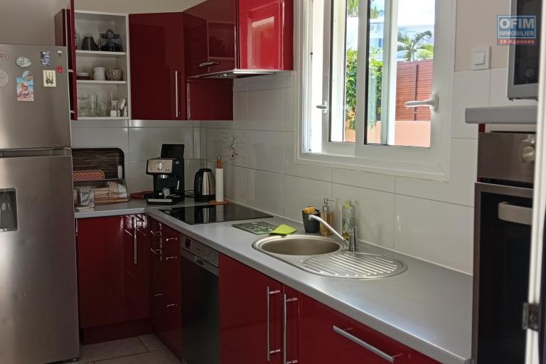 Vente Maison / Villa SAINT PIERRE – photo 3 sur 4 – Cuisine équipée