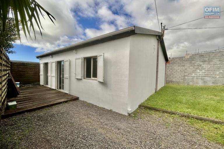Location Maison / Villa SAINTE MARIE – photo 1 sur 6 – Façade