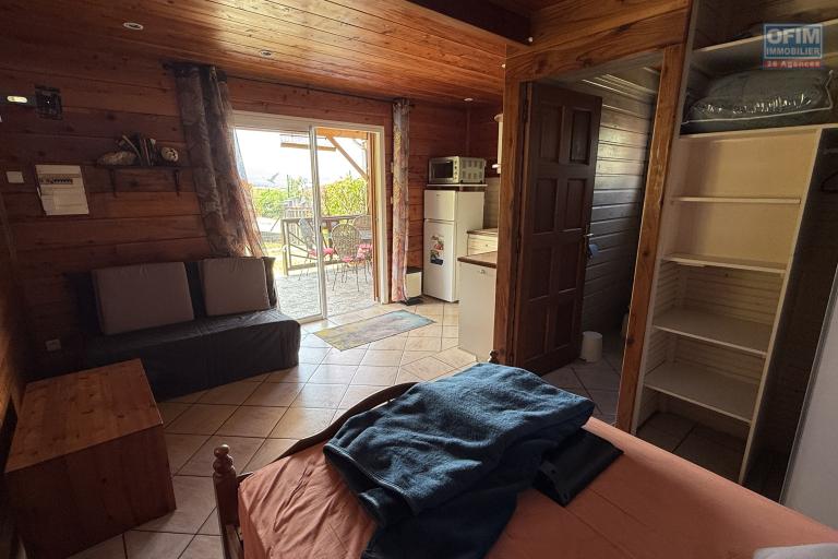 Vente Maison / Villa ETANG SALE – photo 3 sur 13 – Chambre