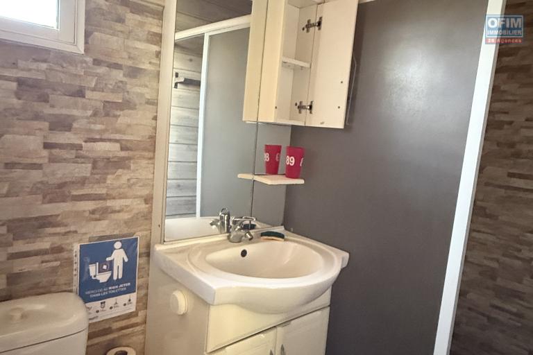 Vente Maison / Villa ETANG SALE – photo 4 sur 13 – Salle d'eau