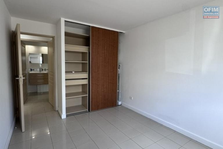 Location Appartement SAINTE CLOTILDE – photo 5 sur 16
