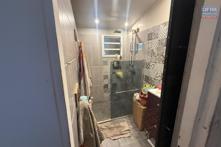 Vente Maison / Villa SAINT PAUL – photo 4 sur 14 – Salle d'eau