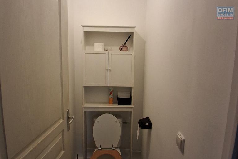 Location Appartement POSSESSION – photo 13 sur 16 – WC