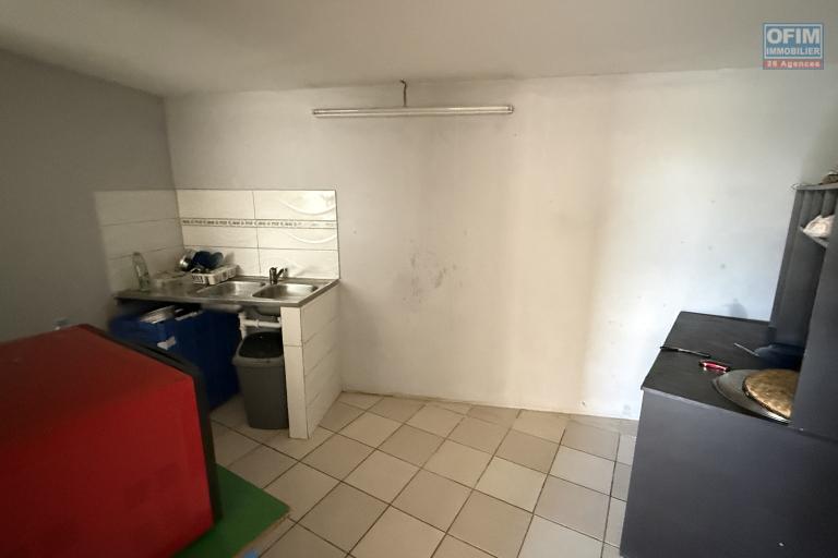 Vente Maison / Villa SAINT PIERRE – photo 13 sur 22 – Cuisine