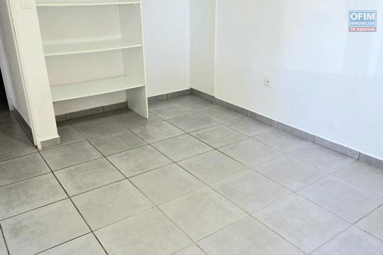 Location Maison / Villa SAINTE MARIE – photo 8 sur 12