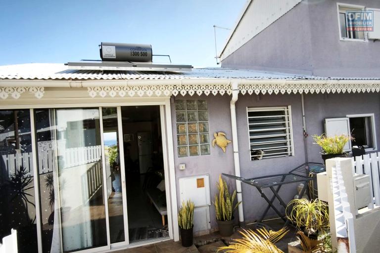 Maison F3 / f4 de 108 m2 à Saint-Joseph