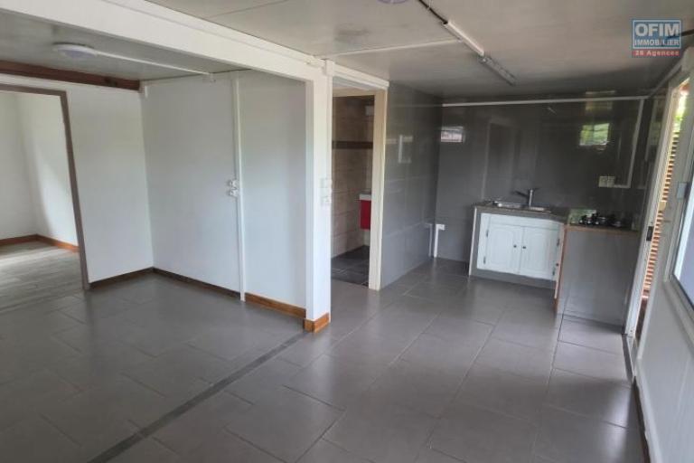 Location Maison / Villa TAMPON – photo 7 sur 14 – Cuisine ouverte