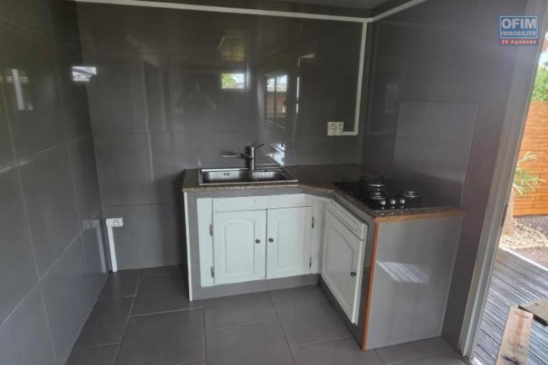 Location Maison / Villa TAMPON – photo 8 sur 14 – Cuisine équipée
