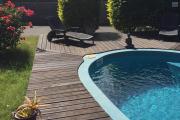A louer belle villa bois de type F4/5 avec piscine, proche collège et route des tamarins