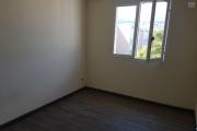 A vendre bel appartement de type F3 d'environ 61 m² proche centre ville au Tampon