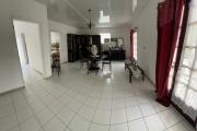 Maison type F4 de 112 m2 sur terrain de 800 m2 secteur Le Ruisseau