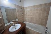 A louer appartement meublé avec jardin, parking, piscine, salle de sport et hammam, à Saint Denis - résidence Clos des Z'évis