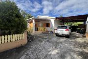 Jolie maison F4 plain pied construite en 1996 de 80 m2 habitables + 30 m2 de terrasse couverte et 30 m2 d'abris voiture implantée sur 350 m2