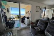 Bel appartement T3 Duplex de 71 m2 utiles avec varangue et pleine vue mer imprenable de toutes les pieces.