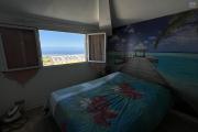 Bel appartement T3 Duplex de 71 m2 utiles avec varangue et pleine vue mer imprenable de toutes les pieces.