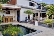Belle villa  avec piscine 10 minutes CHU