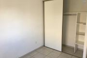 En vente grand T3 avec belle varangue à STE CLOTILDE, rue Tessan, proche des écoles, commerces, lignes de bus....