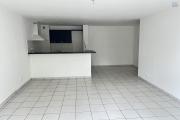 A vendre appartement type T3 avec terrasse et parking en ville de Saint Denis - proche du Jardin de l'Etat - Résidence le Flamboyant