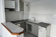 A louer au RDC un bel Appartement de type F2 dans Résidence sécurisée à Cambuston
