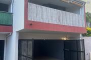 A louer villa mitoyenne de ville de type F4 avec garage dans une résidence sécurisée proche lycée des AVIRONS