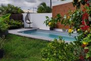 A VENDRE Maison à étage de type F4 avec PISCINE sur LE PORT