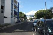 A vendre ce bel appartement de type F3 sur la rue Lory les bas résidence ANTINEA à Sainte Clotilde.