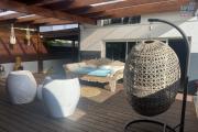 À vendre : Superbe villa T7 de 325 m² entièrement rénovée au cœur du Tampon. Idéal location saisonnière