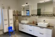 À vendre : Superbe villa T7 de 325 m² entièrement rénovée au cœur du Tampon. Idéal location saisonnière