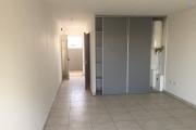 APPARTEMENT REFAIT A NEUF  DANS UNE RESIDENCE DE BON STANDING A LE PORT - IDEAL 1° ACHAT ou INVESTISSEMENT