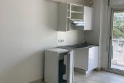 APPARTEMENT REFAIT A NEUF  DANS UNE RESIDENCE DE BON STANDING A LE PORT - IDEAL 1° ACHAT ou INVESTISSEMENT