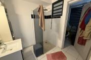 Bel appartement T2 récent de 64,55 m2, plein centre ville, ascenseur, piscine, etc...